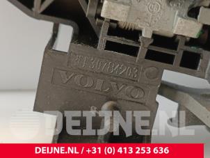 Volvo V70 Türgriff 4-türig rechts vorne O283829 foto 3