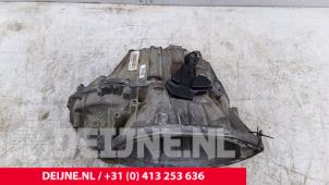 Renault Master Versnellingsbak O283830 foto 2