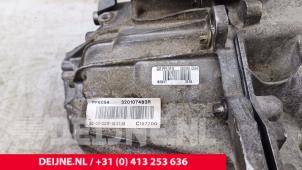 Renault Master Versnellingsbak O283830 foto 3