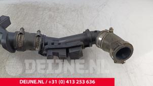Peugeot Expert Intercooler Rohr O283832 foto 2