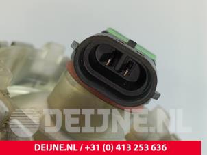 Volvo V50 Fog light, front right O283831 photo 3
