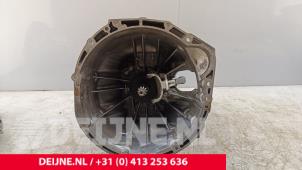 Gebruikte Versnellingsbak Renault Master III (EV/HV/UV/VA/VB/VD/VF/VG/VJ) 2.3 dCi 130 16V RWD Prijs € 1.996,50 Inclusief btw aangeboden door van Deijne Onderdelen Uden B.V.