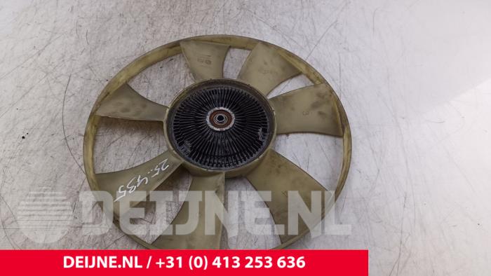 Mercedes Vito RI Scheibe Intelligent O283853
