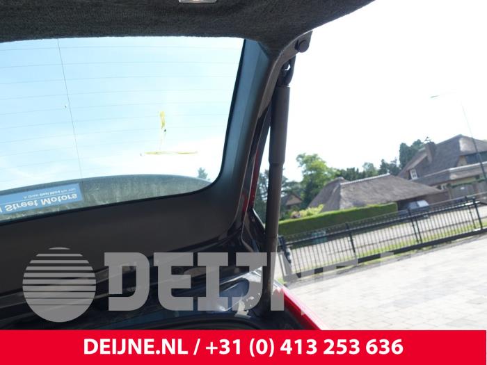 Volvo XC60 Gasdämpfer rechts hinten O283902
