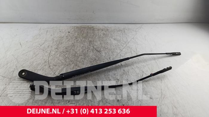 Mercedes eVito Scheibenwischerarm-Set O283976