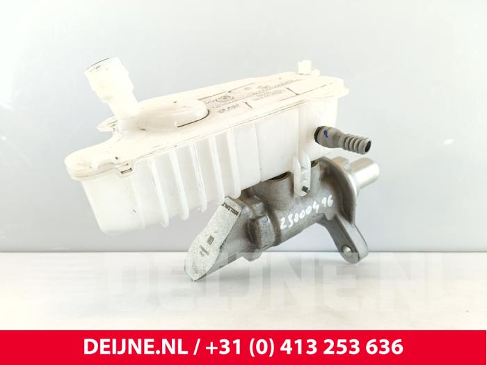 Mercedes Citan Hauptbremszylinder O283977