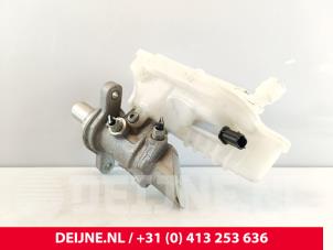 Mercedes Citan Master cylinder O283977 photo 2