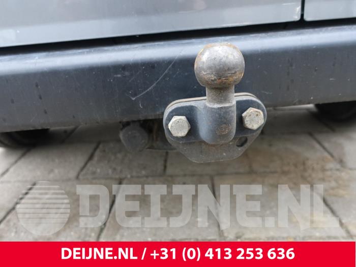 Nissan NV200 Anhängerkupplung O284022