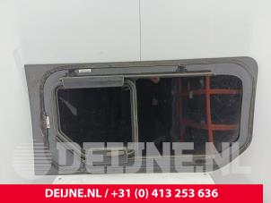 Renault Trafic Zusätzliches Fenster 2-türig links hinten O284047 foto 3
