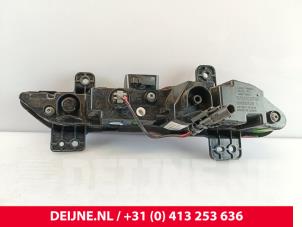 Volvo EX30 Nebelschlussleuchte O284133 foto 2