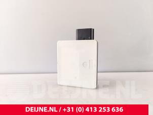 Gebruikte Radar sensor Volvo EX30 Single Motor Prijs € 356,95 Inclusief btw aangeboden door van Deijne Onderdelen Uden B.V.