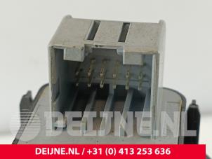 Fiat Ducato Electric window switch O284217 photo 3
