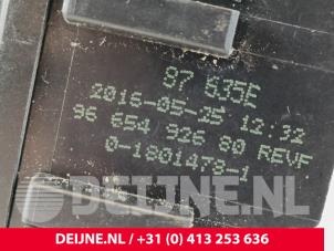 Peugeot Expert Zekeringkast O284225 foto 3