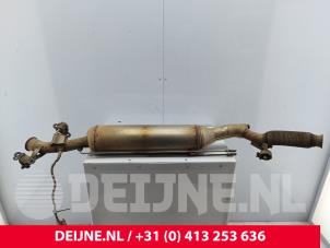 Gebruikte Roetfilter Peugeot Expert (V1/VA/VB/VE/VF/VT/VY) 2.0 Blue HDi 150 16V Prijs € 598,95 Inclusief btw aangeboden door van Deijne Onderdelen Uden B.V.