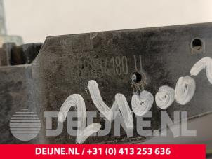 Peugeot Expert Portiergreep 2Deurs links O284237 foto 3