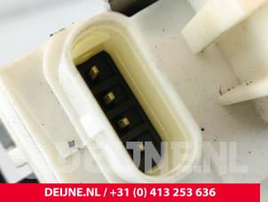 Mercedes Sprinter Deurslot Mechaniek 2Deurs rechts O284244 foto 4
