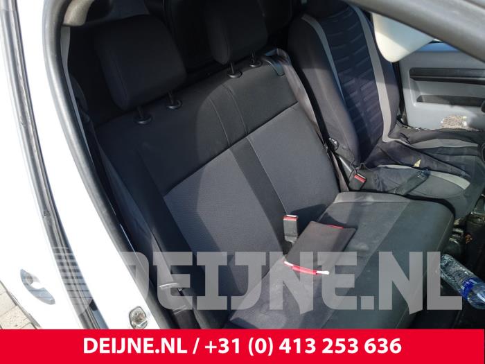 Citroen Jumpy Bank rechts vorne O284281