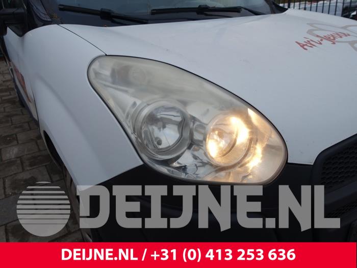 Fiat Doblo Koplamp rechts O284373