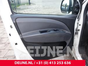 Fiat Doblo Portier 2Deurs links O284375 foto 2