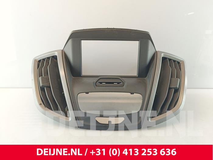 Mercedes Vito Dashboard sierlijst O284411