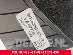 Mercedes Vito Dashboard sierlijst O284411 foto 3