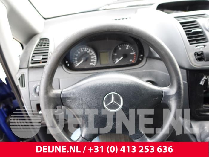 Mercedes Vito Airbag links (Lenkrad) O284430