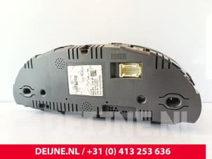 Mercedes Vito Odometer KM O284453 photo 2