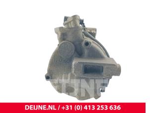 Mercedes Vito Air conditioning pump O284534 photo 3