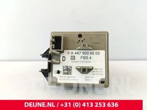 Mercedes Vito Ignition lock + key O284557 photo 3