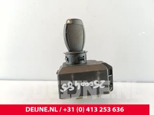 Mercedes Vito Ignition lock + key O284557 photo 2