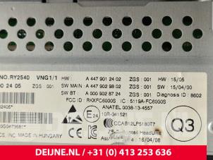 Mercedes Vito Radio O284565 photo 3