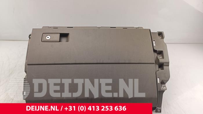 Volkswagen Crafter Handschuhfach O284595