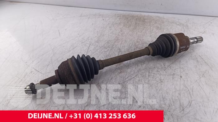 Renault Trafic Aandrijfas links-voor O284653