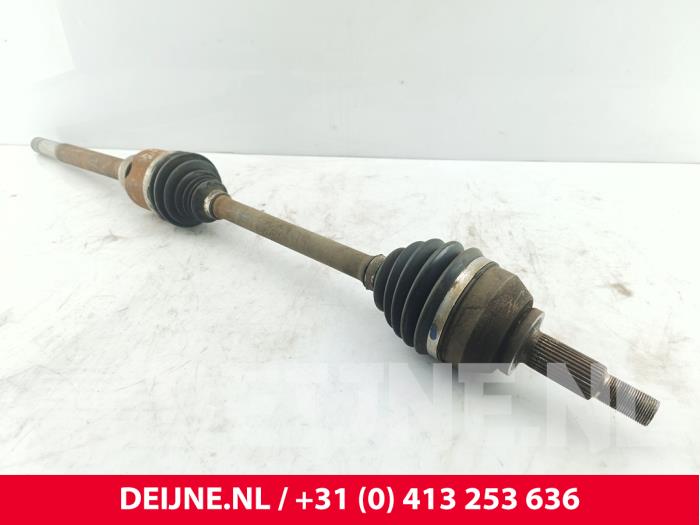Renault Trafic Aandrijfas rechts-voor O284654