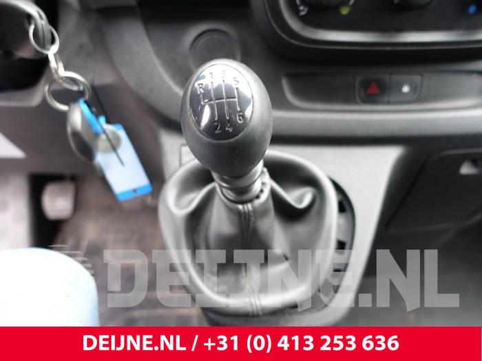Renault Trafic Versnellingspook O284708