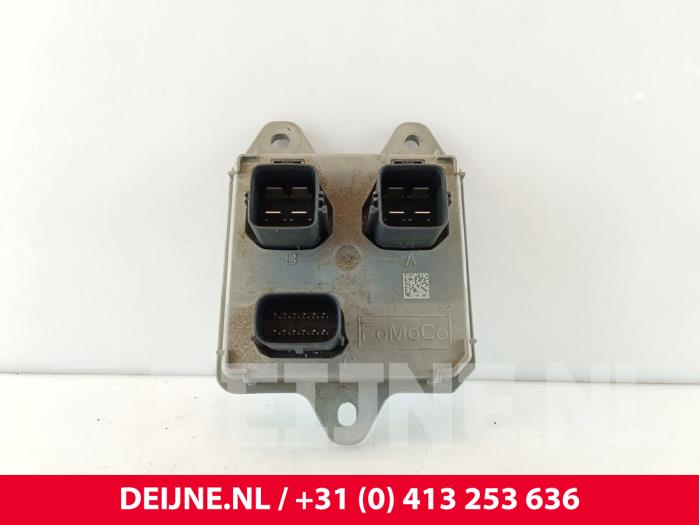 Ford Transit Custom Voorgloei Relais O284643
