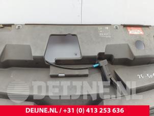 Renault Trafic Grill O284644 foto 2