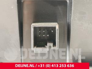 Mercedes Sprinter Panic lighting switch O284741 photo 3