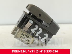 Volvo C70 ESP Schalter O284823 foto 3