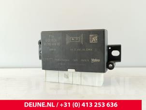 Gebruikte PDC Module Peugeot Partner (EA//EF/EN/EU) 1.5 BlueHDi 100 Prijs € 54,45 Inclusief btw aangeboden door van Deijne Onderdelen Uden B.V.