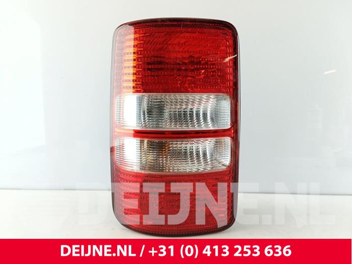 Volkswagen Caddy Rücklicht links O284950