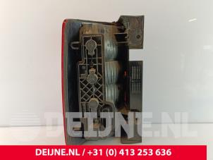 Volkswagen Caddy Taillight, right O284951 photo 3