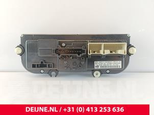 Volkswagen Caddy Heater control panel O284972 photo 2