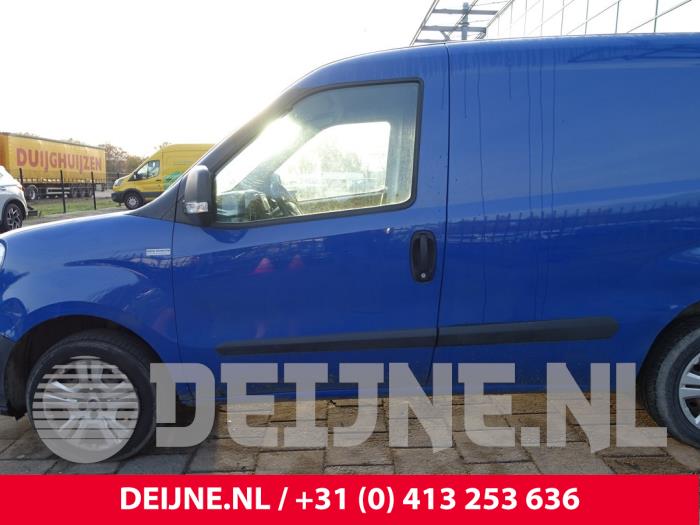 Fiat Doblo Tür 2-türig links O285068