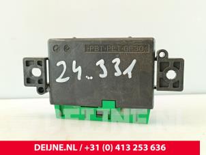 Peugeot Expert PDC Module O284936 photo 2