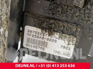 Volvo XC90 Display Interieur O285108 foto 3