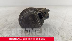 Volkswagen Crafter Extra waterpomp O285122 foto 3