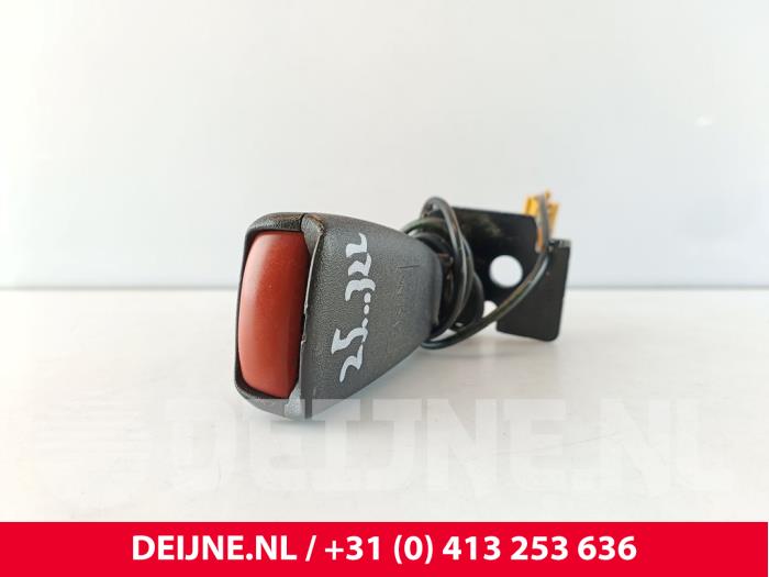 Volvo V50 Sicherheitsgurt Schließe links hinten O285132