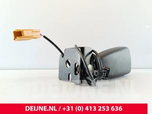 Volvo V50 Sicherheitsgurt Schließe links hinten O285132 foto 2