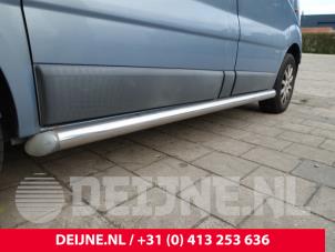 Opel Vivaro Sidebar O285179 photo 2